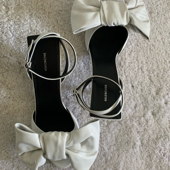 Balenciaga bow pump - Picture 1 of 7